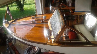 RETRO VINTAGE!1958 Cruisers Inc wooden boat 50 hp Honda
