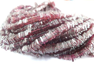 100%Naturar Garnet Plain Smooth Hand Polish Spacer Cube Beads Size 4-5 mm approx