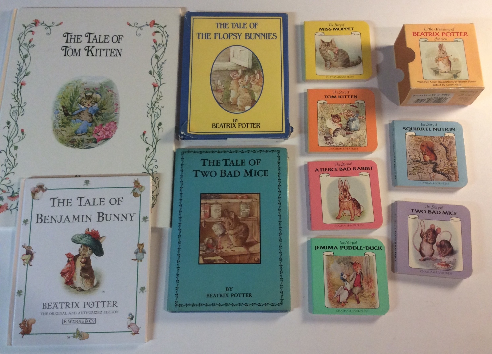beatrix potter lot of 10 books hardcovers and boardbooks  b12 16