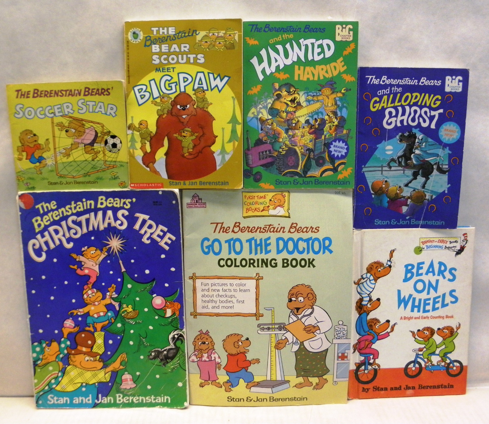 33 lot berenstain bears books by jan and stan berenstain hard & soft cover