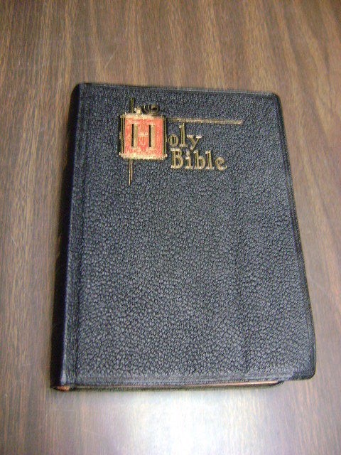 1957 leather holy bible new catholic ed confraternity