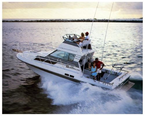 1983 Sportcraft 300 Sportfisherman