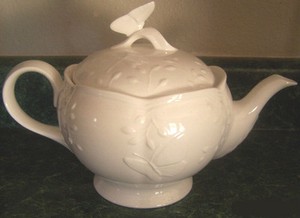 lenox china meadow butterfly teapot lid cloud pieces