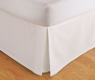 TAILORED BED SKIRT. DUST RUFFLE, PLEATED, 14