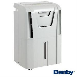 USED DANBY 60 PINT DEHUMIDIFIER PREMIER  Heating, Cooling Air Quality TEMPERATURE