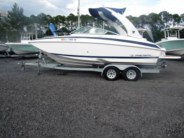 2014 REGAL 24 FASDECK ONE OWNER *LIKE NEW*