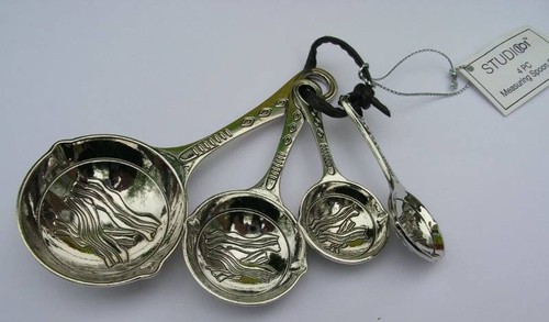 GANZ Set of 4 Measuring Spoons Pigs ...