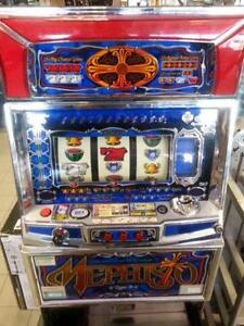 Lucky 7 Slot machines. We Sell Used Collectirs Items. (#41629)