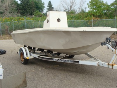 2003 american skiff/ Coral bay 19 ft boat and Ez loader trailer Project Boat