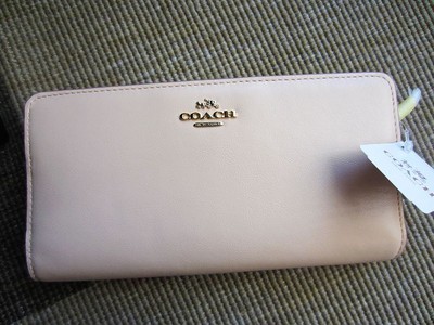 authentic nwt coach
