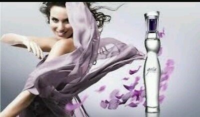 Gaia perfume by yambal for womens size 50ml.  Made in Colombia. The best gif