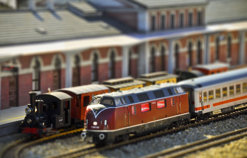 Your Guide to Creating an OO Gauge City eBay