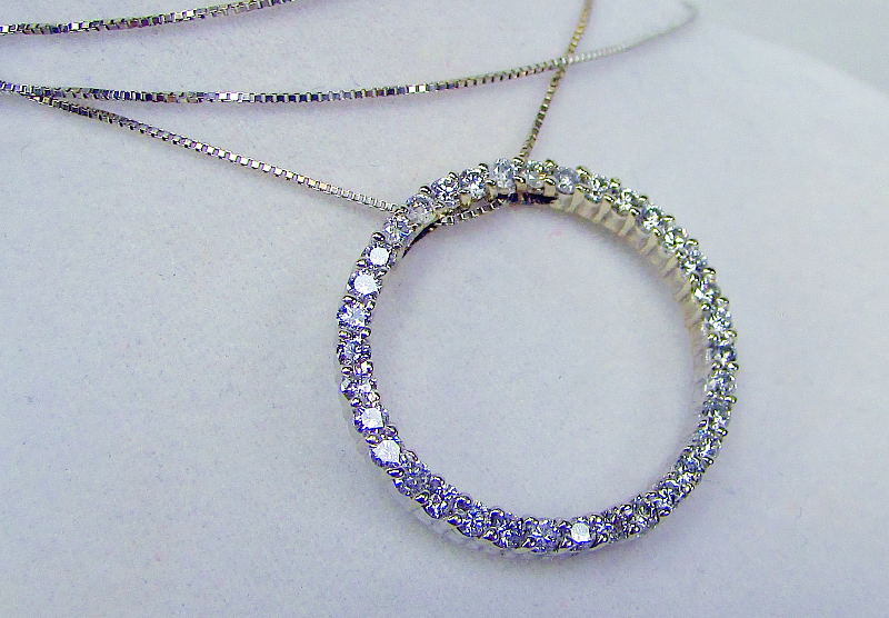 DIAMOND NECKLACE