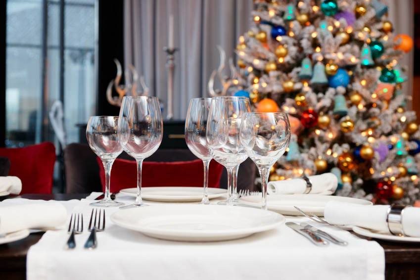 How to Set up the Table for Christmas Dinner | eBay