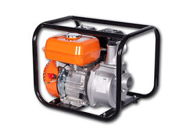 Wasserpumpe, Benzin 4-Takt Motor mit 5,5 PS, 500 l pro Minute, Laufzeit 8h