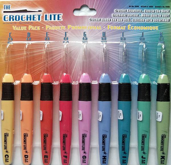 Crochet Lite Value Pack 9 Hooks C D E F G H I J K Batteries Included ...
