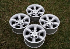 2002 Nissan frontier factory rims #5