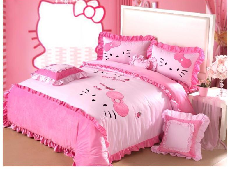 ... *** Super Soft Pink Velvet Hello Kitty Queen Bed Quilt Cover Set