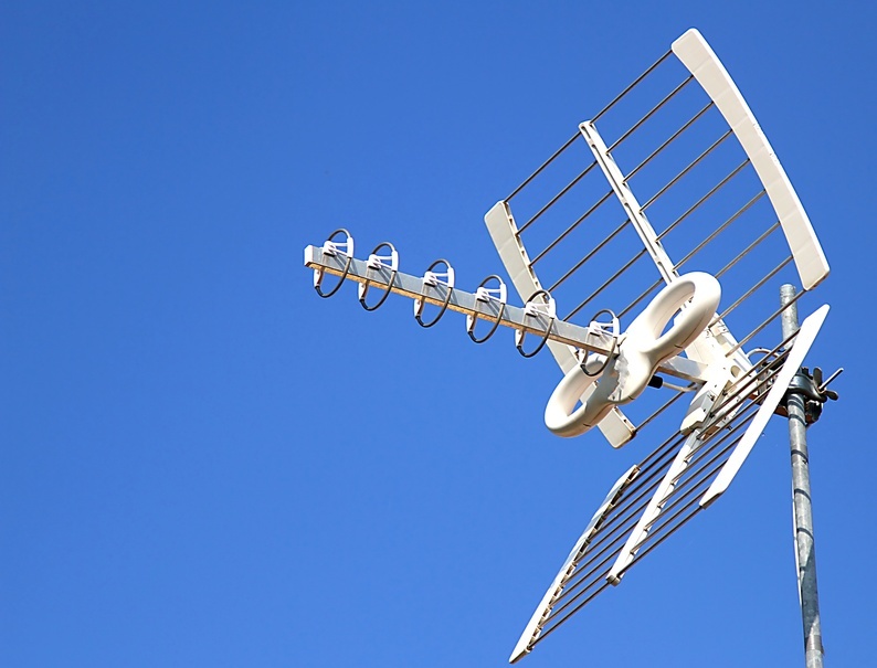 How to Install an Outdoor Digital TV Antenna eBay