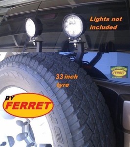 Nissan patrol rear light bracket #9
