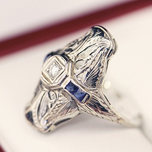 Antique Art Deco Diamond & Sapphire plaque style engagement ring, 18ct filigree