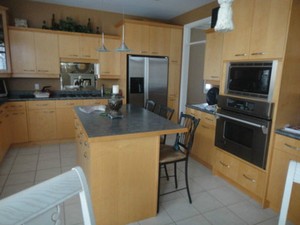 ... Countertop. Appliances as well. cabinets, countertops London