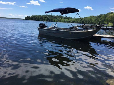 Starcraft Alaskan 15 DLX with New 2015 Mercury 25ELH and trailer. Mint Condition