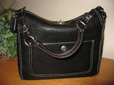 discontinued coach hobo
