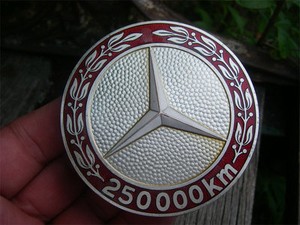 Mercedes benz mileage badges