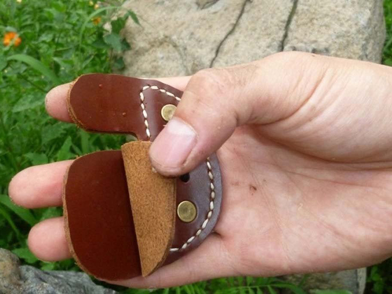 How to Use an Archery Finger Tab eBay