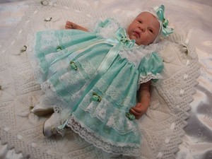 739 New baby headband sizes 203    BOUTIQUE BABY MINT SPOTTY FRILLY DRESS HEADBAND ALL SIZES AVAILABLE 