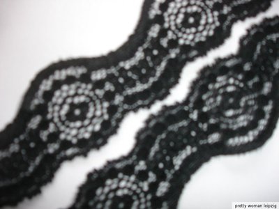 3 Lfm breite elastische Spitze 1,09€/m schwarz 4cm breit TA65