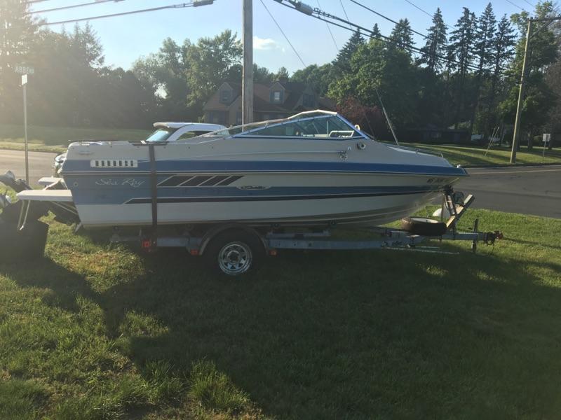 1987 Sea Ray Seville Cuddie and Trailer