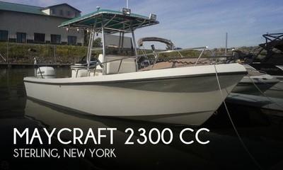 1997 Maycraft 2300 CC Used
