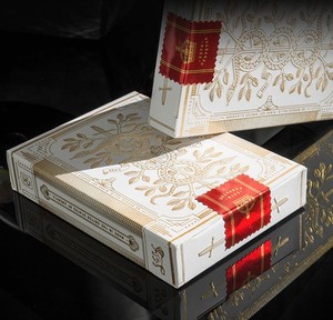 Details over White Gold Monarchs Playing Cards