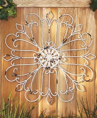 Home Decor Antique White Iron Wall Medallion ...