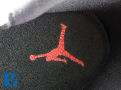 jordan shoes logo fake