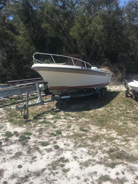 1976 Grady White 204 Hatteras 20' Center Console & Trailer - Florida