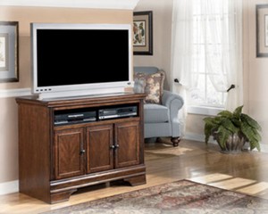 Ashley-Furniture-TV-Stand-Hamlyn-Dark-Brown-W527-18-TV-Stand-42-W-x-20 