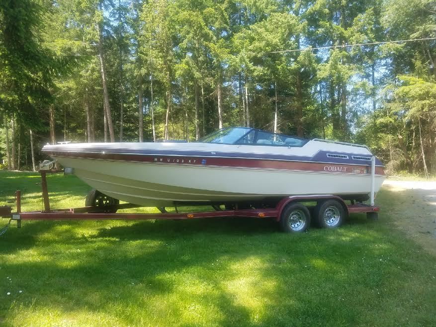 1986 Cobalt Condurre 223 cuddy- - - super clean, low hrs- - - - - - NO RESERVE!!