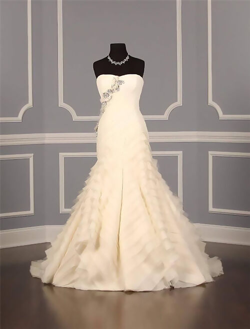 How to Sell a Wedding Dress - eBay