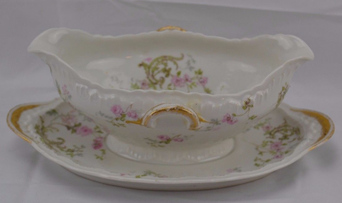 theodore haviland sauce gravy boat with attached