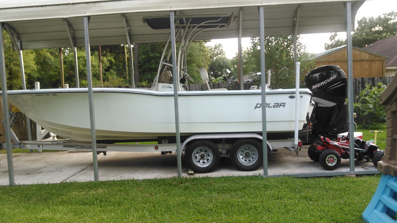 2005 Polar 2310 Bay Series