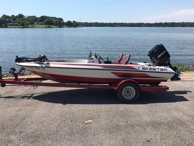 Skeeter 17 Foot Bass Boat