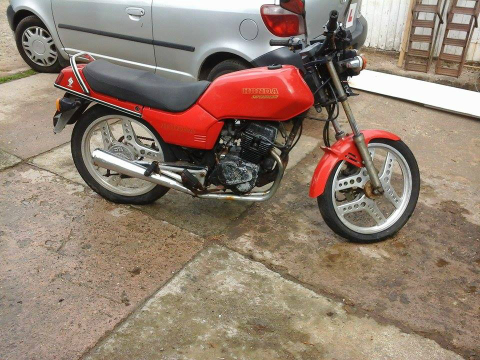 Honda cb 125 superdream battery #4