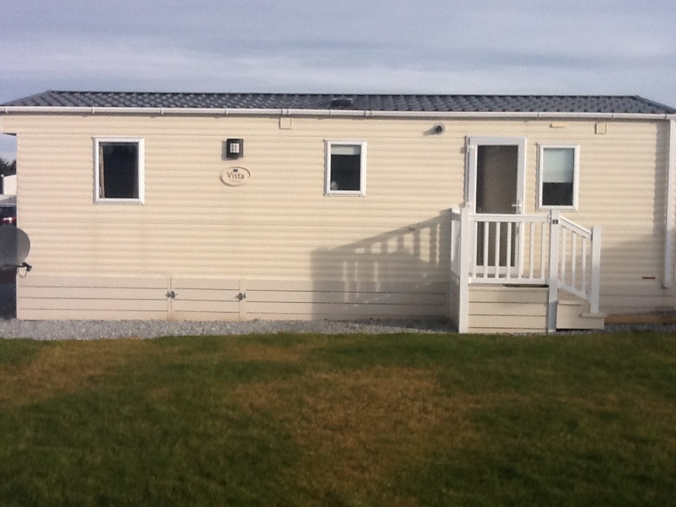 STATIC CARAVAN FOR SALE SITED ON BARRY DOWNS RESIDENTIAL PARK,NEAR