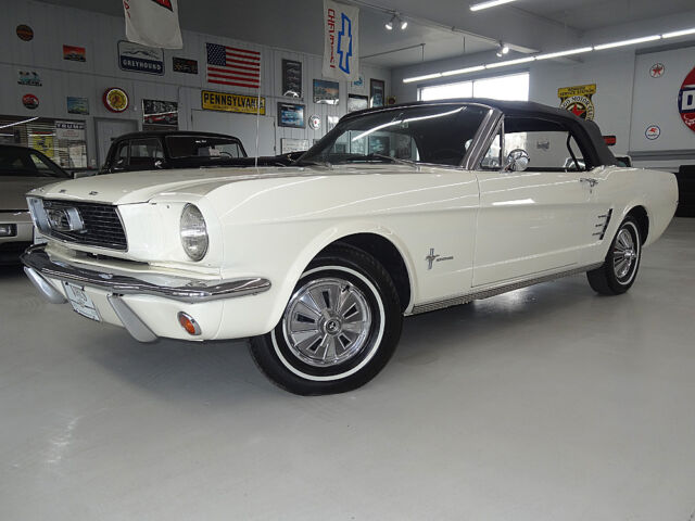 Image 1 of Ford: Mustang Orig.…