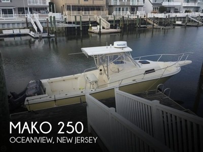 1989 Mako 250 Used