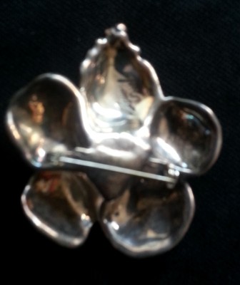 Vintage SIGNED Silver Plate Hibiscus Flower Brooch