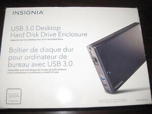 Insignia - 3.5" Serial ATA Desktop Hard Drive HDD Enclosure with external Power Adapter. NEW